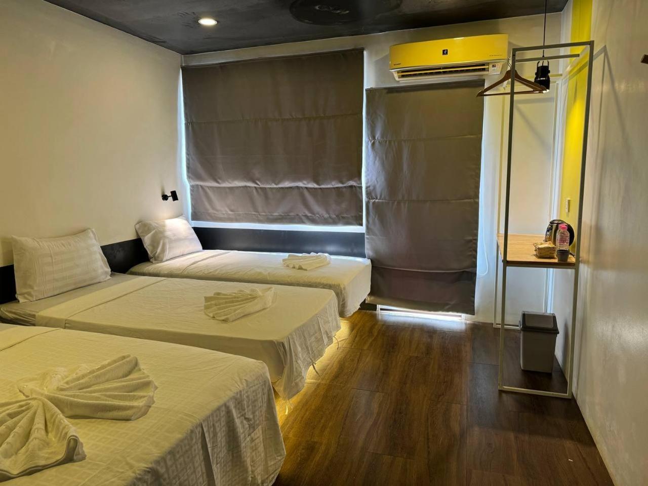 The Hive Hotel Sziemreap Kültér fotó